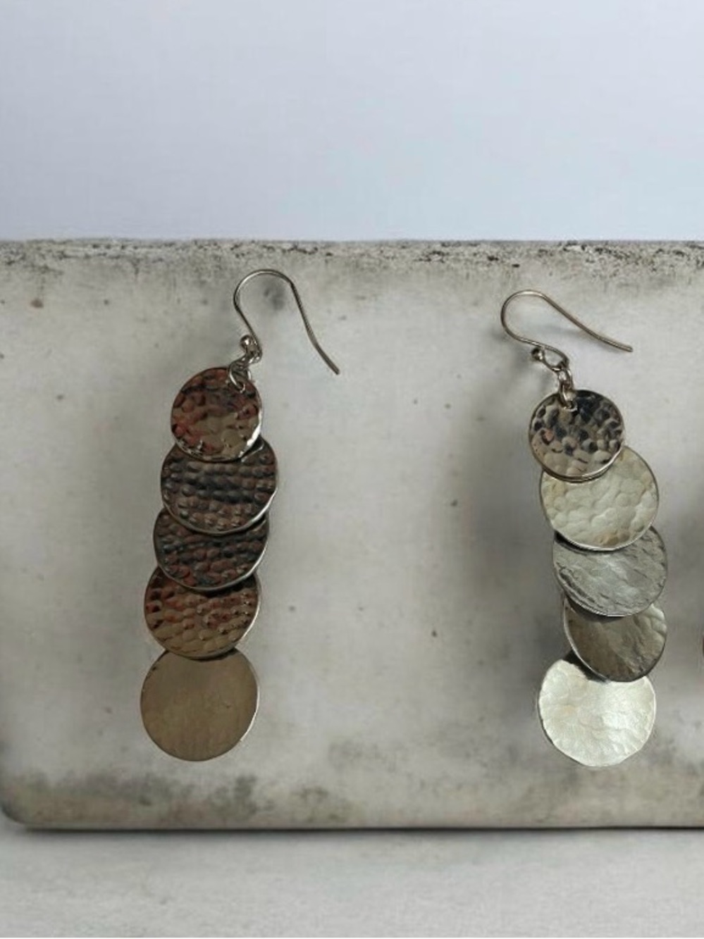 Free People Hammered Cascading Disc Earrings - Silver